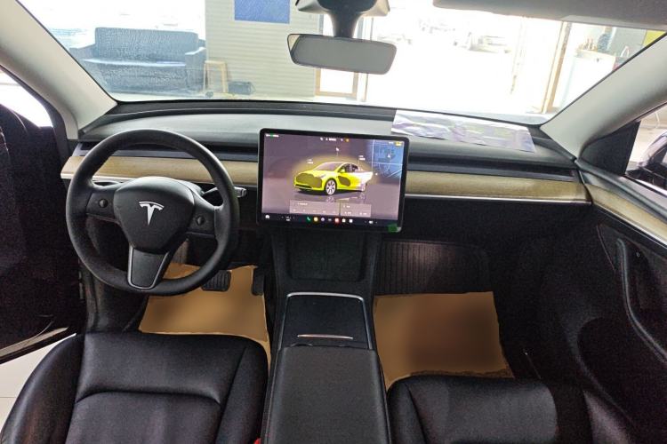 Used Tesla Model Y 2022 Rear-Wheel-Drive Version