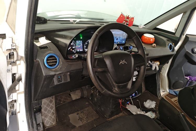 Used New Gonow Aoteng 2022 Pure Electric Van 41.93 kWh Hengtian Guoxuan
