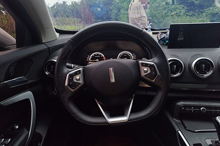 Used Wey VV7 2017 VV7c 2.0T Supreme Model
