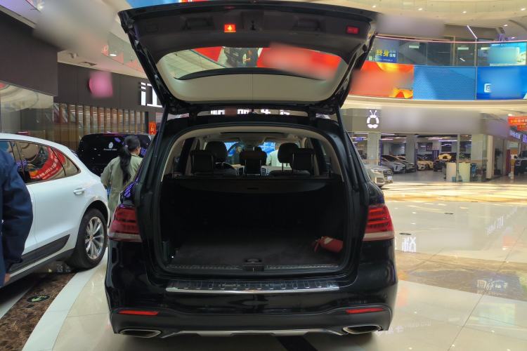 Used Mercedes-Benz GLE 2015 GLE 400 4MATIC Trunk