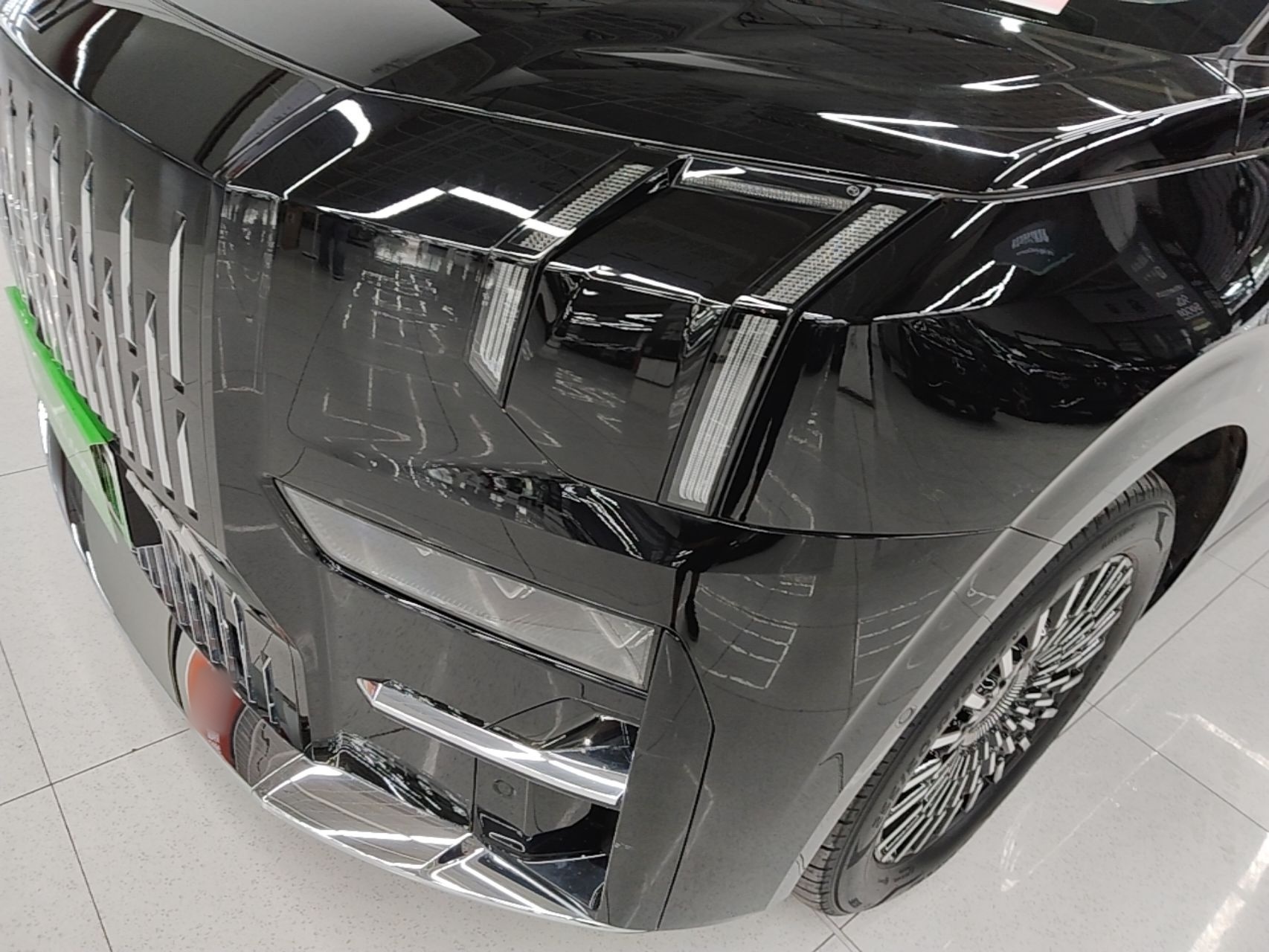 Zeekr 009 2024 Six-Seat Executive Version 4WD 108 kWh — снимка 8