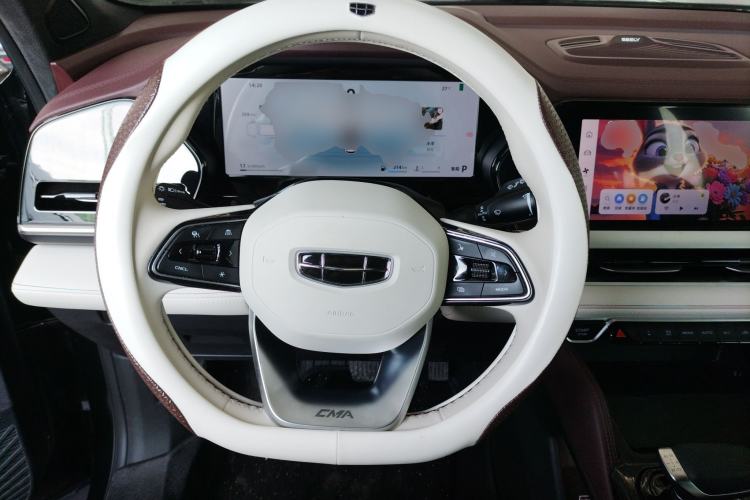 Used Geely Auto Monjaro L 2024 2.0TD High-Power Automatic Two-Wheel Drive Yunqi Version Steering Wheel