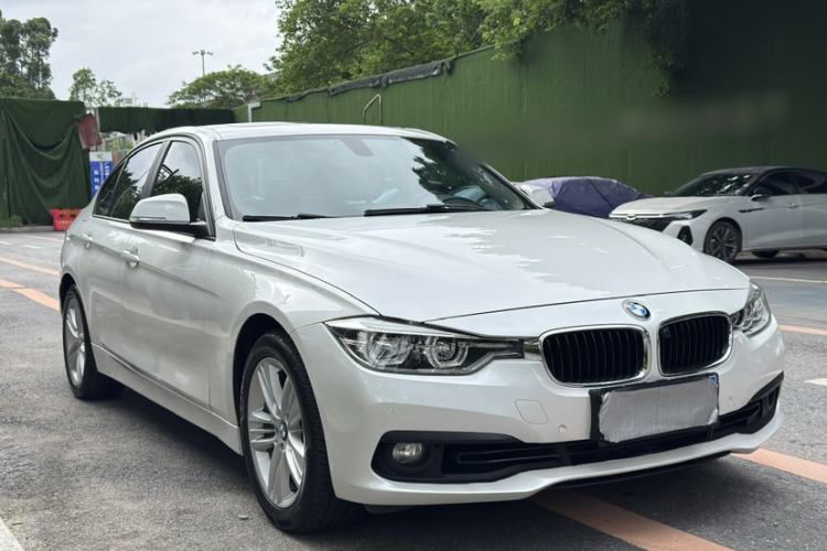 Used BMW 3 Series 2017 318i Fashion Model
