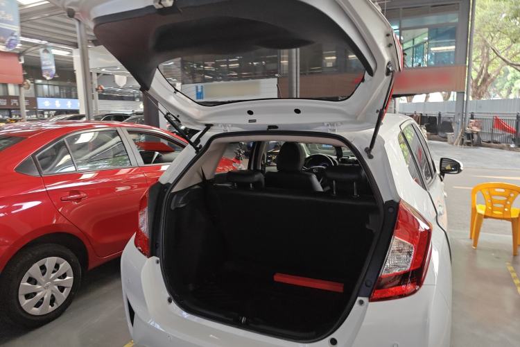 Used Honda Fit 2016 1.5L LXS CVT Comfort Sunroof Version