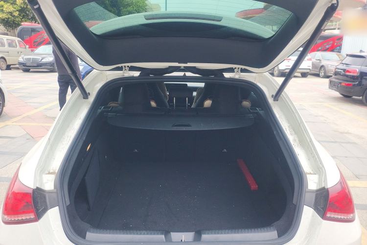 Used Mercedes-Benz CLA 2020 CLA 200 Shooting Brake Trunk