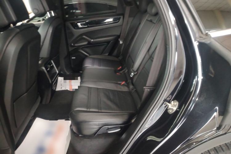 Used Porsche Cayenne 2018 Cayenne 3.0T Left Rear Seat