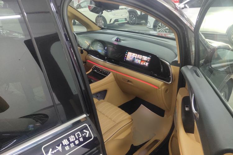 Used VOYAH Dream 2022 Low-Carbon Edition Dream+ Smart Enjoyment Package Right Front Seat