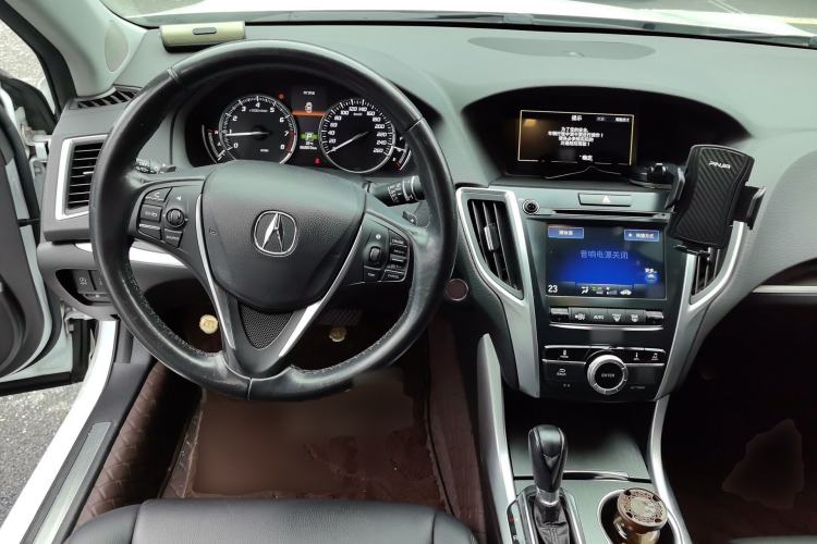 Used Acura TLX-L 2018 2.4L Comfort Edition Steering Wheel
