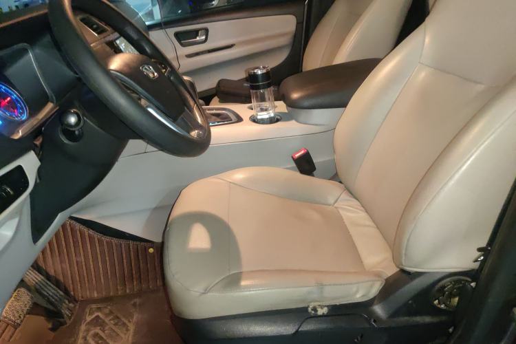 Used Huasong 7 2015 2.0T Automatic Comfort Model