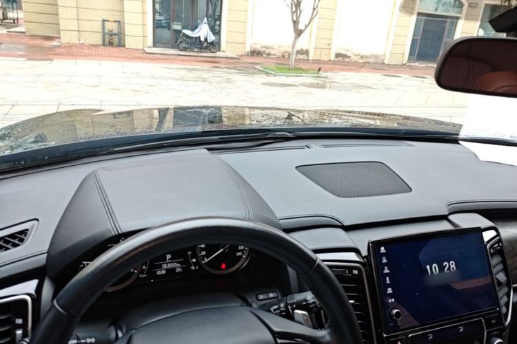 Used Honda UR-V 2020 370TURBO Two-Wheel Drive Luxury Edition
