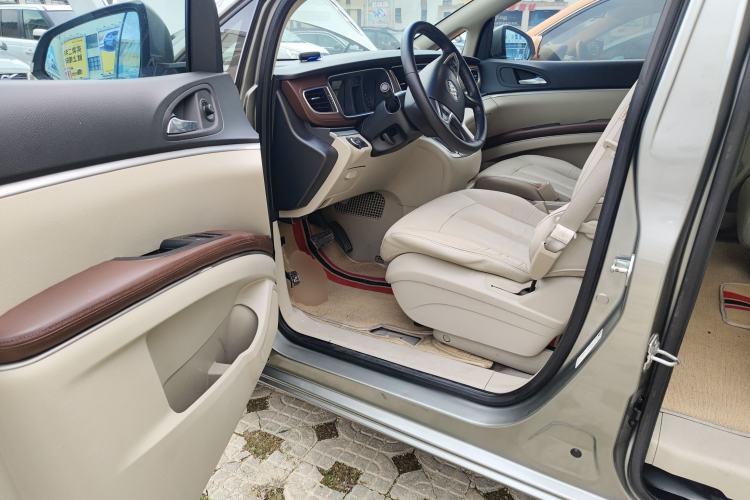 Used Buick GL8 2014 3.0L GT Luxury Business Haoya Edition Driver Seat