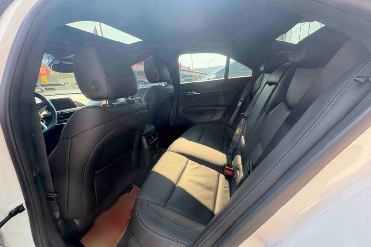 Used Cadillac CT4 2022 28T Luxury Edition Interior 2