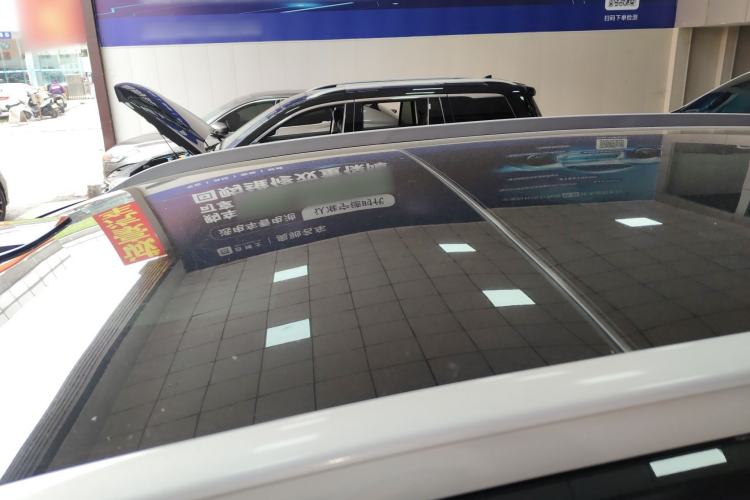 Used Li Auto L8 2024 Max Roof