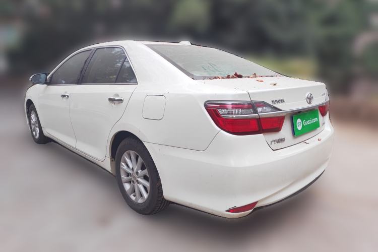 Used Toyota Camry 2015 2.0G Premier Edition
