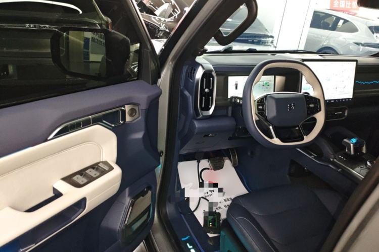 Used JETOUR Shanhai Traveler C-DM 2024 C-DM 208KM Mountain & Wilderness Edition Driver Seat