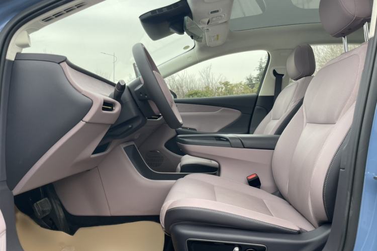 Used Hongqi Tiangong 05 2025 750 Smart Selection
