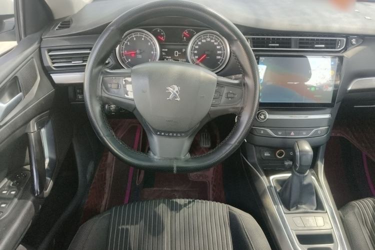 Used Peugeot 408 2015 1.2T Automatic Luxury Edition Steering Wheel