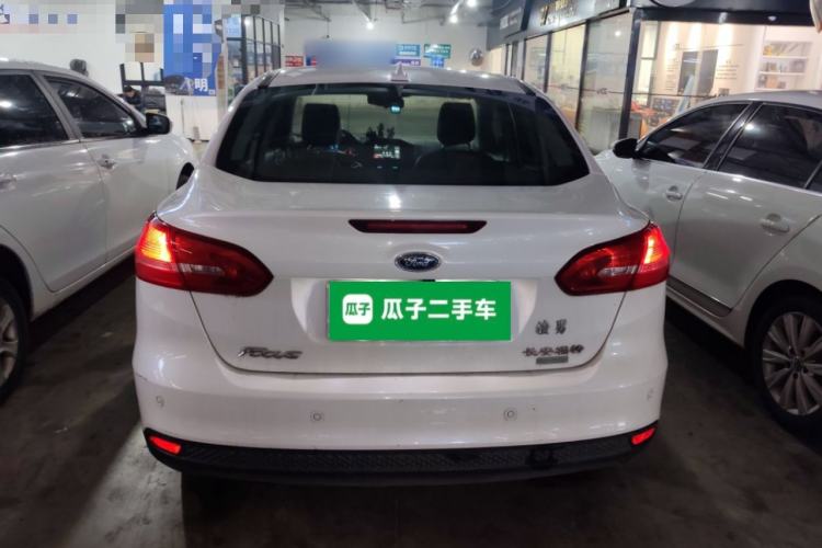 Used Ford Focus 2017 Sedan EcoBoost 125 Automatic Supreme Style SmartDrive Edition
