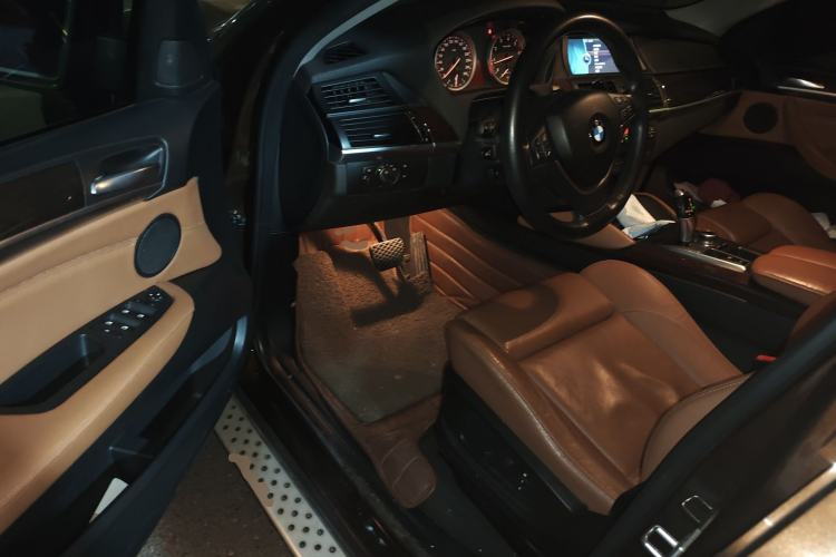 Used BMW X6 2014 xDrive35i Sport model Driver Seat