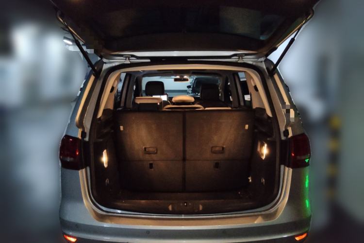 Used Volkswagen Sharan 2014 2.0 TSI Standard Model
