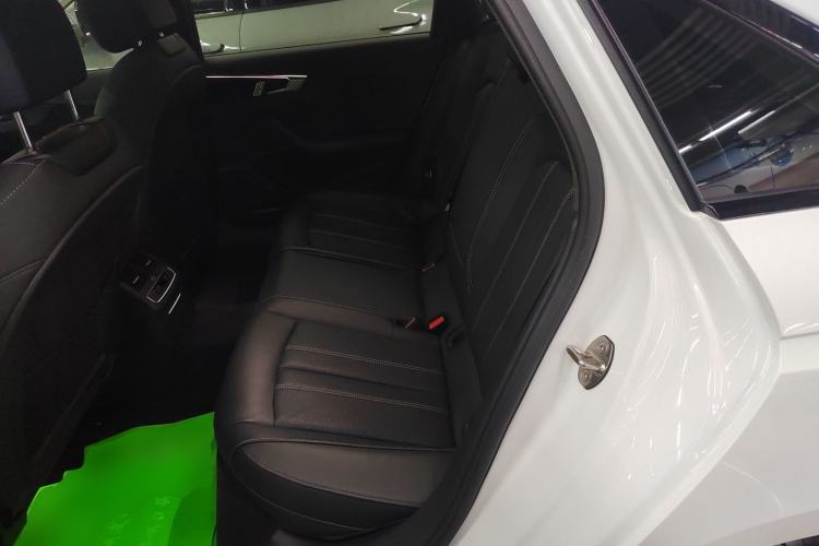 Used Audi A4L 2024 40 TFSI Luxury Dynamic Edition (Starry Night Version)