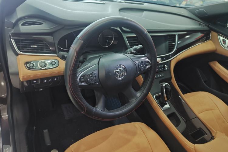 Used Buick LaCrosse 2018 20T Luxury Model

