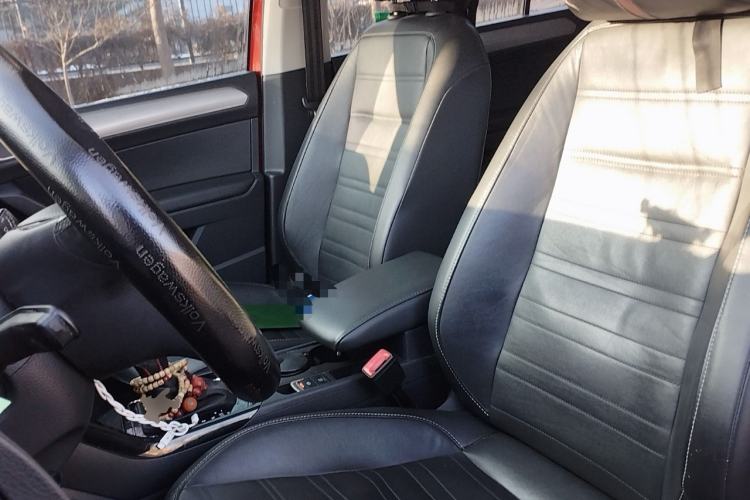 Used Volkswagen Touran 2018 Volkswagen Touran L 280TSI DSG Luxury Edition 6-seater
