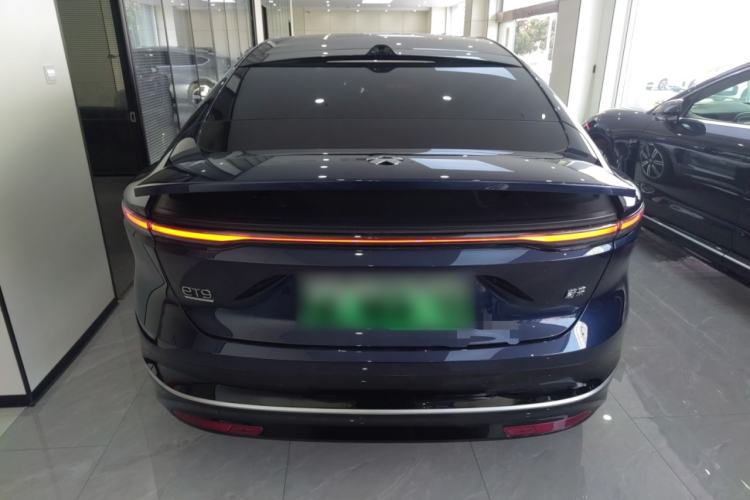 Used Nio ET9 2025 100kWh Signature Edition
