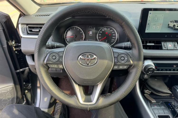 Used Toyota Wildlander 2023 2.0L CVT Two-Wheel Drive Urban Edition Steering Wheel