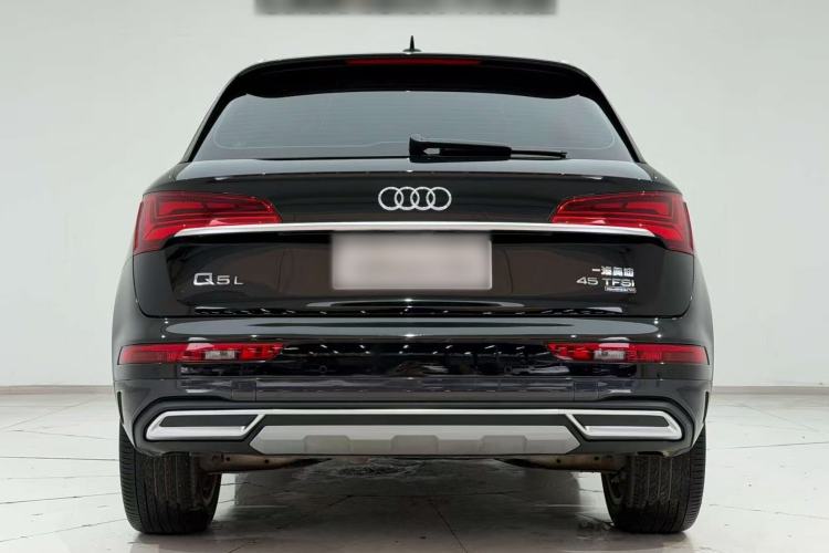 Used Audi Q5L 2022 45T Luxury Elegant Model
