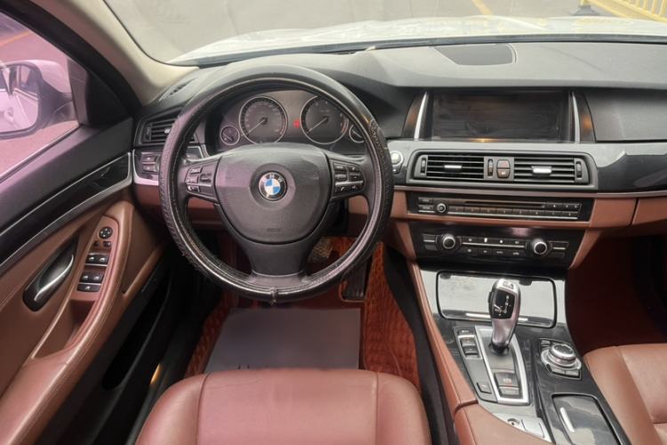 Used BMW 5 Series 2014 520Li Elegant Model