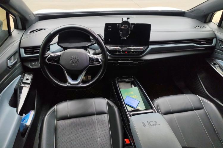 Used Volkswagen ID.4 X 2021 Pure+ Long-Range Edition Center Console