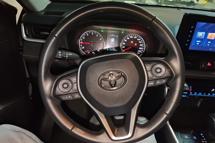Used Toyota Wildlander 2022 2.0L CVT Two-Wheel Drive Urban Edition Steering Wheel
