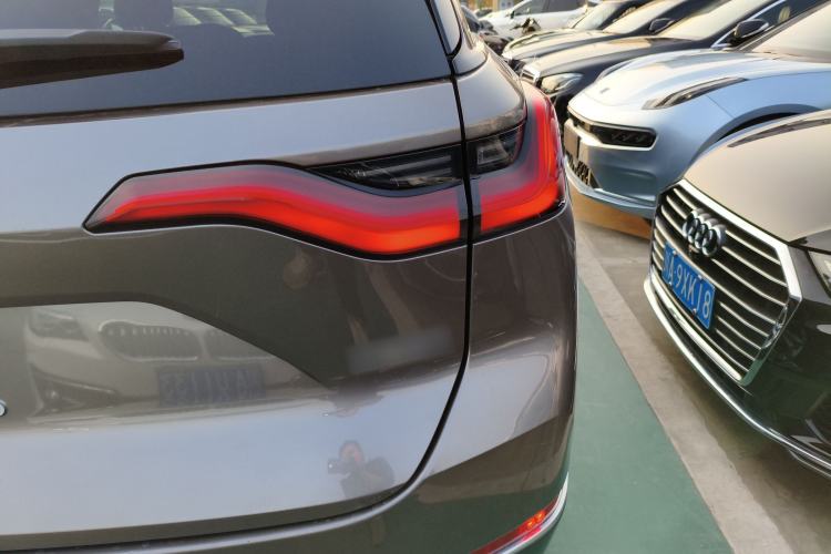 Used Nio ES8 2020 580 km Range Six-Seater Version
