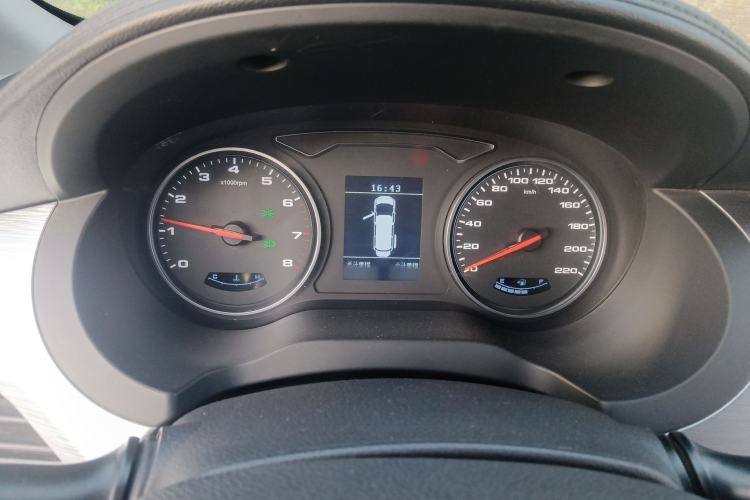 Used JAC Refine M3 2021 IKEA High-Power Edition 1.5T Luxury Model
