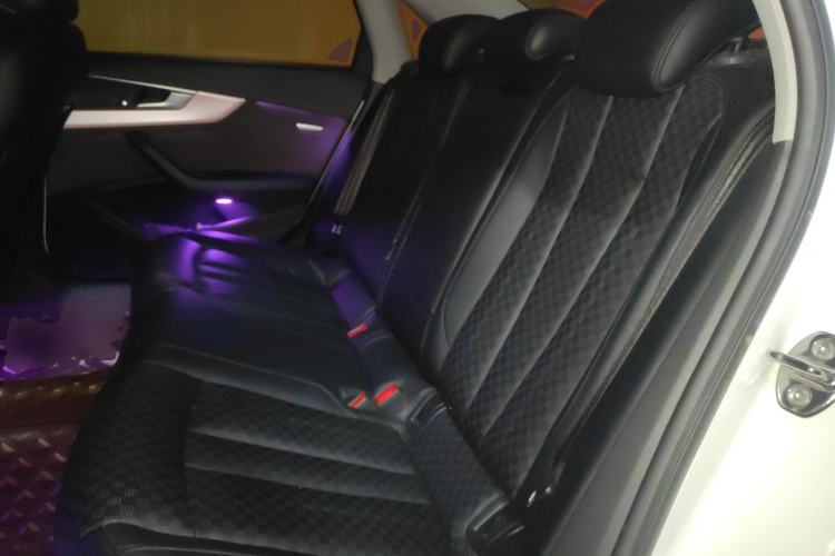 Used Audi A4L 2018 30th Anniversary Edition 40 TFSI Trendy Model