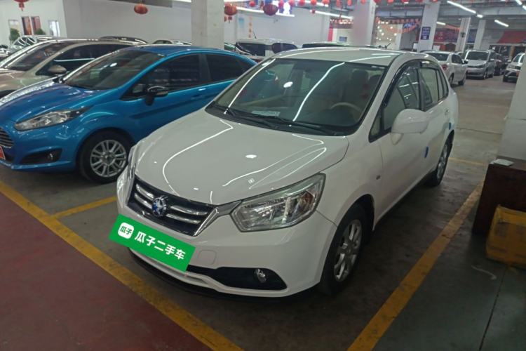 Used Venucia D50 2015 1.6L Automatic Fashion Edition