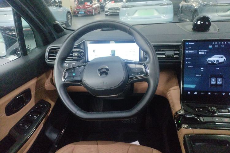 Used Nio ES8 2020 415 km Range 7-Seater Version