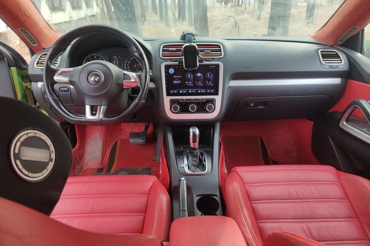 Used Volkswagen Scirocco 2014 1.4 TSI Competition Edition Center Console