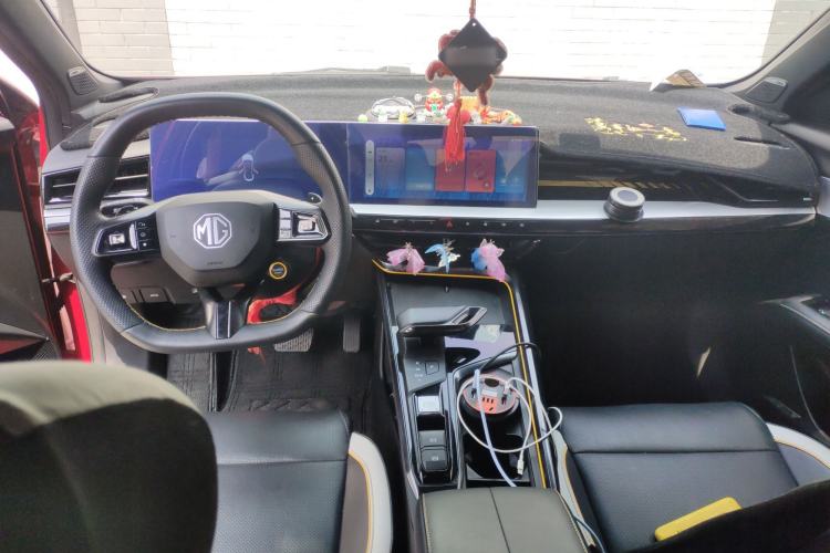 Used MG 5 Scorpio 2022 1.5T Trophy Sport Luxurious Edition