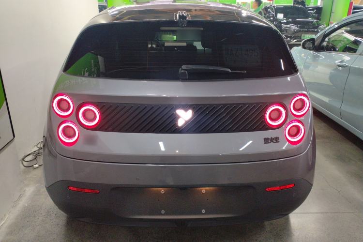 Used firefly 2025 Illuminated Edition
