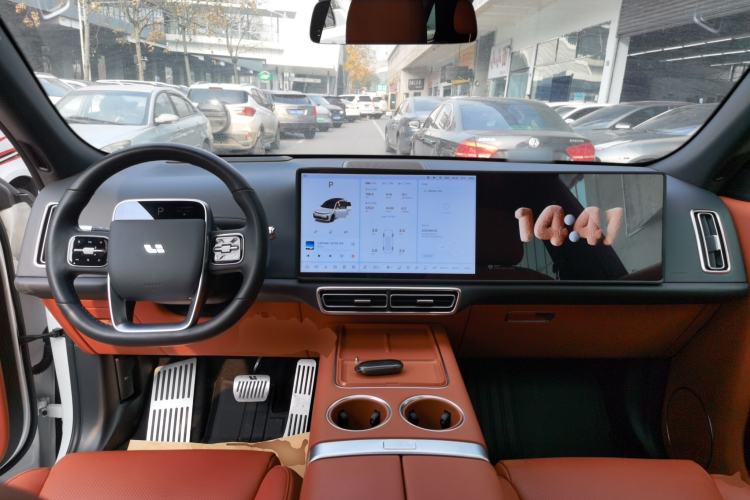 Used Li Auto L7 2023 Max model
