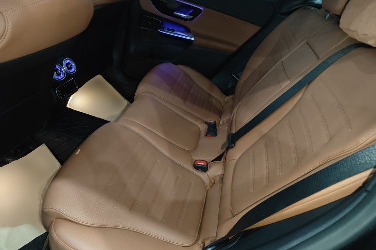 Used Mercedes-Benz GLC 2024 GLC 260 L 4MATIC Luxury Model 5 Seats Left Rear Seat