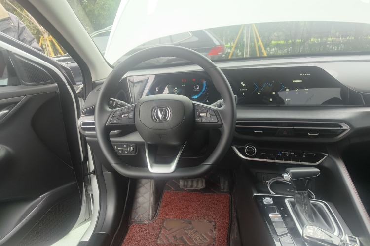 Used CHANGAN Eado 2021 PLUS Blue Whale NE 1.4T GDI DCT Prestige Model Steering Wheel