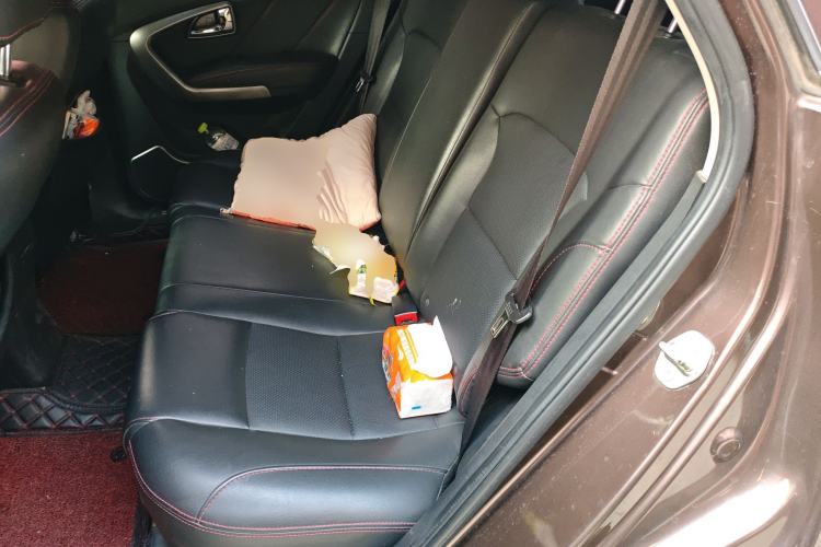 Used Huatai Santa Fe 2016 1.5T Gasoline Automatic Two-Wheel Drive i3 Model with Smart Features
