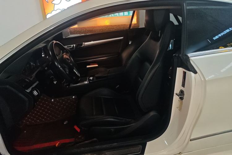 Used Mercedes-Benz E-Class 2012 E 200 CGI Coupe Left Front Seat