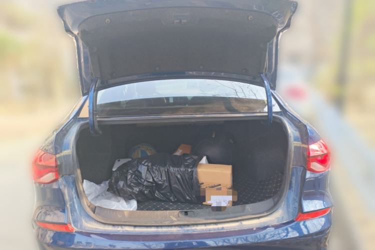 Used Chevrolet Monza 2023 1.5L Dual-Clutch Enjoyment Edition Trunk