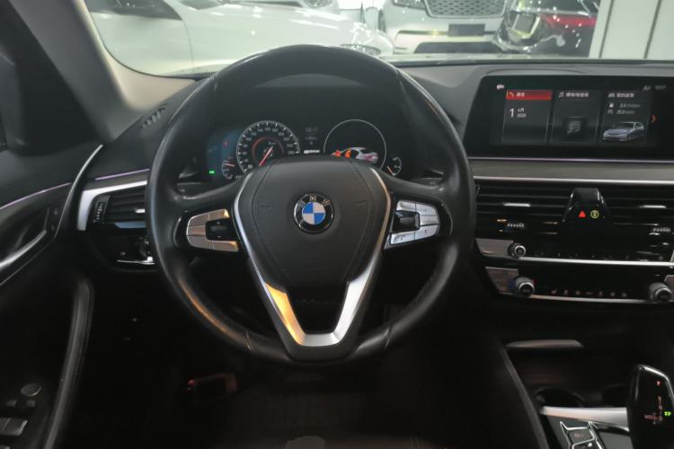 Used BMW 5 Series New Energy 2019 Updated Version 530Le Luxury Package Steering Wheel