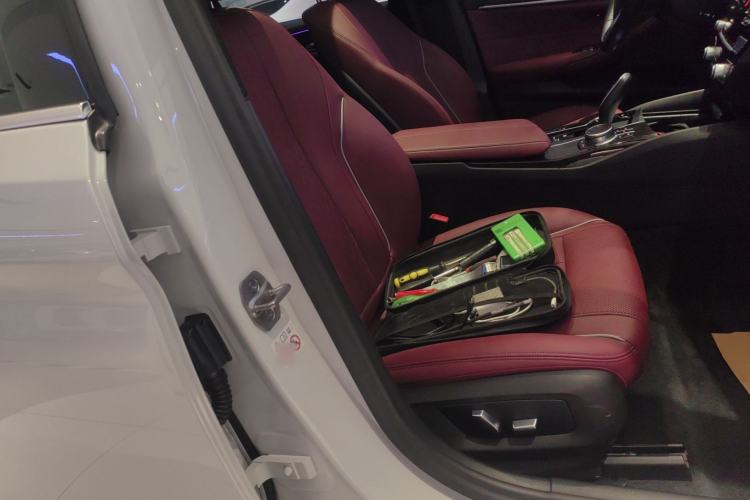 Used BMW 5 Series 2021 Facelifted 525Li M Sport Package
