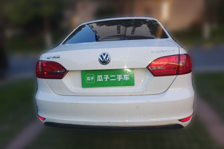 Used Volkswagen Sagitar 2014 1.6L Automatic Comfort Model
